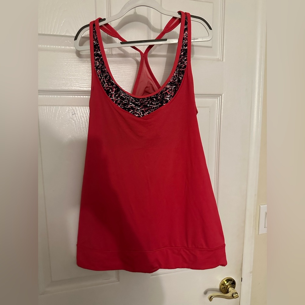 Lululemon top